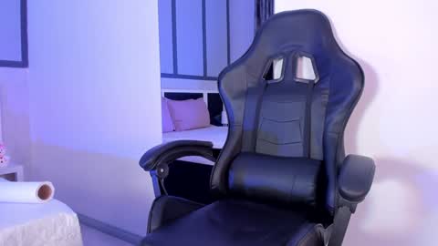 U can call me Angel online show from December 16, 2024, 8:48 pm