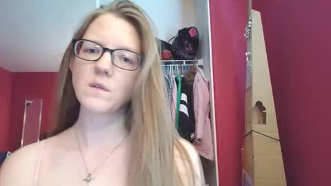 AngelicAngel online show from December 16, 2025, 6:46 pm