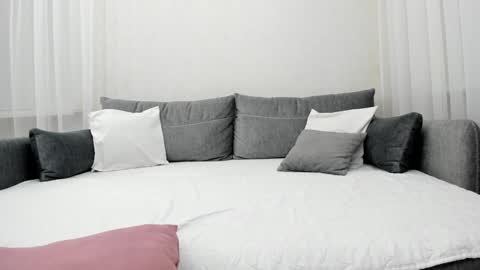 Angelica Rai online show from February 1, 2025, 1:09 pm