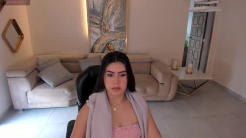  Angelica Vega  online show from November 23, 2025, 4:18 pm