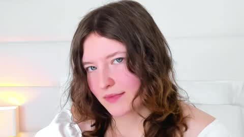 Snapshot of angelicmoon chatting on December 20, 2024, 6:40 am Angelic online show from December 20, 2024, 6:40 am