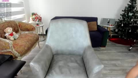 Snapshot of angelina_class_7 chatting on January 5, 2025, 6:02 pm angelina_class_7 online show from January 5, 2025, 6:02 pm