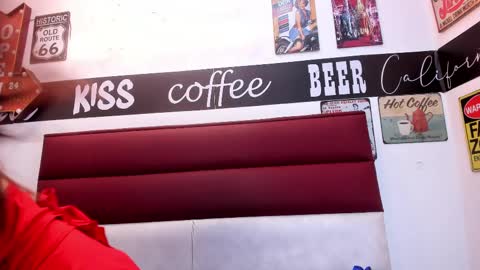 Snapshot of angelinablanc_ chatting on March 8, 2025, 10:43 am ANGELINA online show from March 8, 2025, 10:43 am