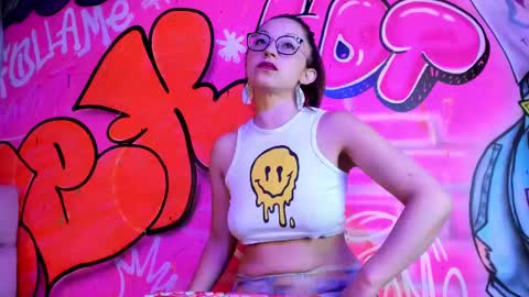 Snapshot of angelinablanc_ chatting on September 10, 2025, 12:16 pm ANGELINA online show from September 10, 2025, 12:16 pm