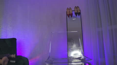 Snapshot of angelinarise chatting on January 6, 2025, 6:52 pm Angelina online show from January 6, 2025, 6:52 pm