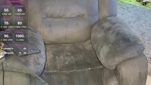 Angel online show from February 26, 2025, 2:04 am