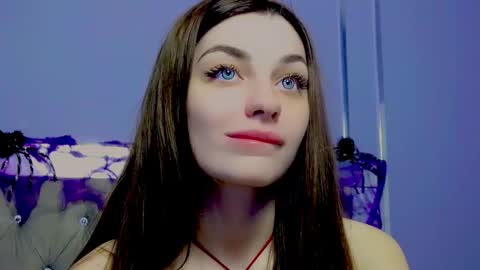 Angelina online show from October 31, 2025, 7:42 am