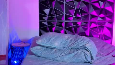 Snapshot of angelique_murphy chatting on March 2, 2025, 10:35 am Angelique Murphy online show from March 2, 2025, 10:35 am