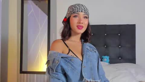 Snapshot of angelique_murphy chatting on September 11, 2025, 8:36 am Angelique Murphy online show from September 11, 2025, 8:36 am