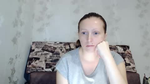 Snapshot of angellllsexy chatting on October 27, 2025, 5:17 pm Galina online show from October 27, 2025, 5:17 pm