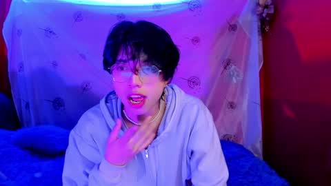 Snapshot of angellonfire chatting on December 28, 2024, 4:19 am Angel  online show from December 28, 2024, 4:19 am