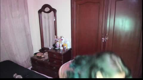 Snapshot of angellys_fit chatting on December 19, 2024, 11:14 pm Angel online show from December 19, 2024, 11:14 pm