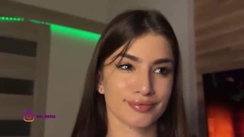 angelmi171 online show from September 9, 2025, 6:18 pm