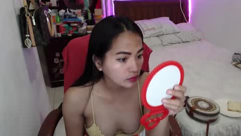 Snapshot of angelofcumx chatting on December 26, 2024, 1:29 am sabina online show from December 26, 2024, 1:29 am