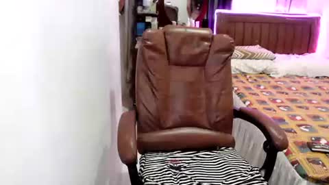 Snapshot of angelofcumx chatting on October 6, 2025, 2:31 am sabina online show from October 6, 2025, 2:31 am