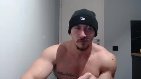  ------- SEX SHOW WITH GUYS AND GIRLS  MUSCLE SHOW online show from January 8, 2025, 7:45 pm