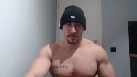 ------- SEX SHOW WITH GUYS AND GIRLS  MUSCLE SHOW online show from February 11, 2025, 7:16 pm