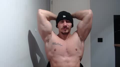 ------- SEX SHOW WITH GUYS AND GIRLS  MUSCLE SHOW online show from February 12, 2025, 7:02 pm