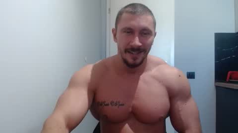  ------- SEX SHOW WITH GUYS AND GIRLS  MUSCLE SHOW online show from October 5, 2025, 12:25 pm