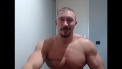  ------- SEX SHOW WITH GUYS AND GIRLS  MUSCLE SHOW online show from October 14, 2025, 1:23 pm