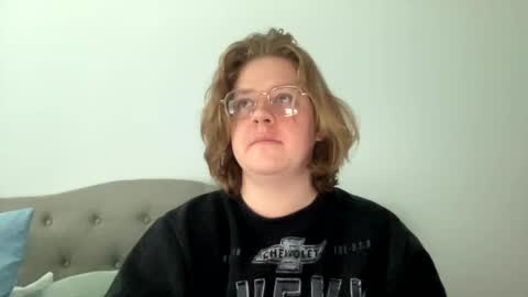 Snapshot of angeloflight273360 chatting on February 27, 2025, 3:05 pm Angel of Light online show from February 27, 2025, 3:05 pm