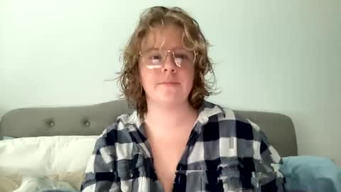 Snapshot of angeloflight273360 chatting on March 2, 2025, 6:08 pm Angel of Light online show from March 2, 2025, 6:08 pm