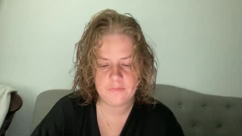 Snapshot of angeloflight273360 chatting on October 6, 2025, 2:03 pm Angel of Light online show from October 6, 2025, 2:03 pm