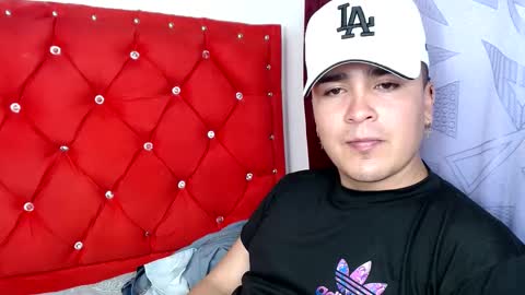 angels_0001 online show from January 22, 2025, 5:05 am