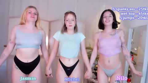 Snapshot of angels__club chatting on December 14, 2024, 10:24 am Jasmin Michel Nilo online show from December 14, 2024, 10:24 am