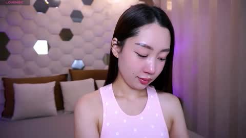 Snapshot of angelshy_ chatting on September 28, 2025, 5:57 am angelshy_ online show from September 28, 2025, 5:57 am