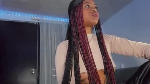 Snapshot of angelsmia_ chatting on February 24, 2025, 8:38 am  MIA available content ask online show from February 24, 2025, 8:38 am