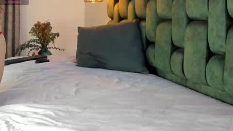 Snapshot of angelswets chatting on October 23, 2025, 3:00 pm ANGIE online show from October 23, 2025, 3:00 pm