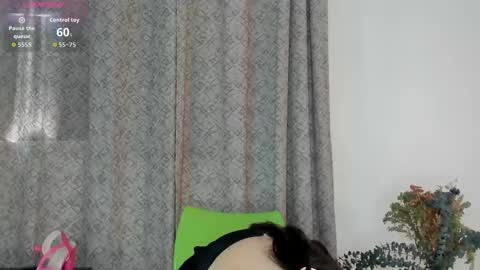 Snapshot of angelswets chatting on October 24, 2025, 2:46 pm ANGIE online show from October 24, 2025, 2:46 pm