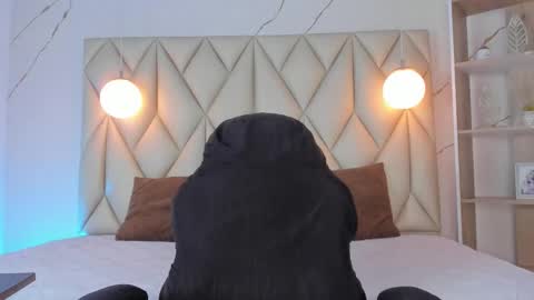 Snapshot of angelswets chatting on November 26, 2025, 2:07 pm ANGIE online show from November 26, 2025, 2:07 pm