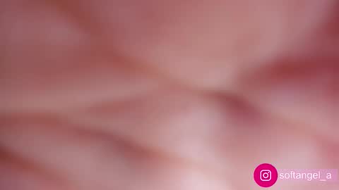 angel online show from October 12, 2025, 1:48 am