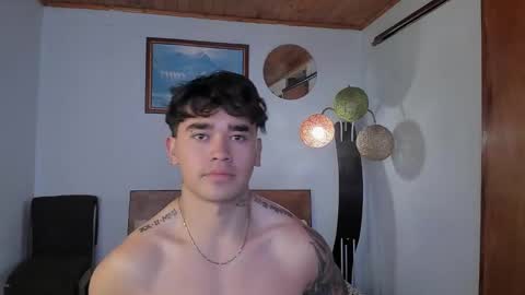 Angel Fox online show from January 5, 2025, 6:02 pm