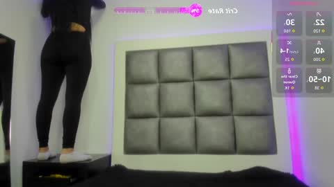 Snapshot of angely_js chatting on October 22, 2025, 12:27 pm angely_js online show from October 22, 2025, 12:27 pm