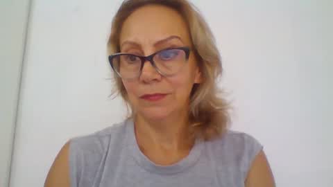 angelycute476334 online show from November 27, 2025, 7:16 pm