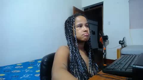 Snapshot of angelys_02 chatting on September 13, 2025, 7:41 am Angie online show from September 13, 2025, 7:41 am