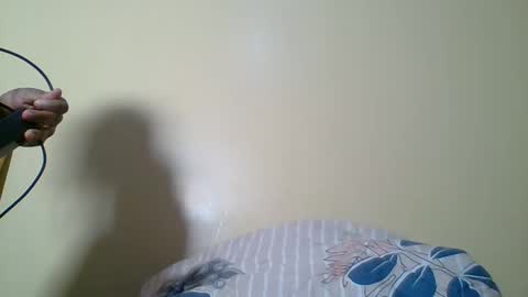 Snapshot of angienew chatting on October 28, 2025, 11:07 pm Angie online show from October 28, 2025, 11:07 pm