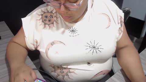 Snapshot of angy_ro12 chatting on January 27, 2025, 9:02 am angy online show from January 27, 2025, 9:02 am