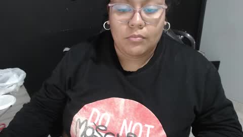 Snapshot of angy_ro12 chatting on February 14, 2025, 10:07 am angy online show from February 14, 2025, 10:07 am