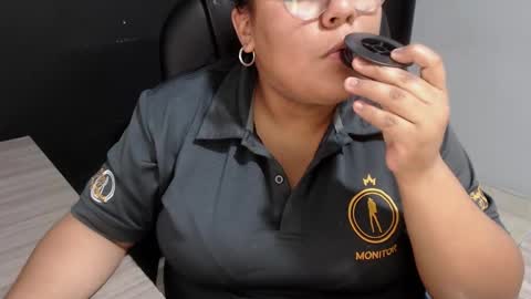 Snapshot of angy_ro12 chatting on September 24, 2025, 11:19 pm angy online show from September 24, 2025, 11:19 pm