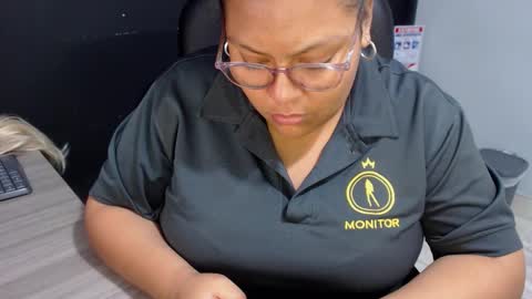 Snapshot of angy_ro12 chatting on November 8, 2025, 11:03 pm angy online show from November 8, 2025, 11:03 pm