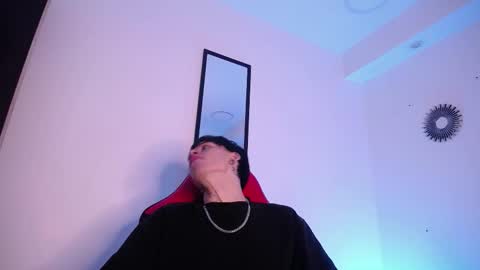 anhonymus online show from November 10, 2025, 3:38 am