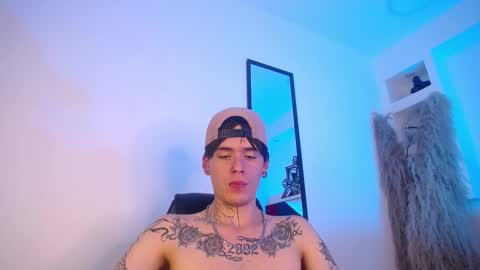 anhonymus online show from November 11, 2025, 3:56 pm