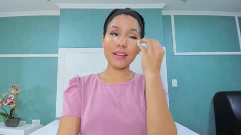 Ania online show from September 15, 2025, 9:37 pm