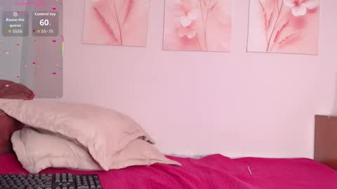     online show from December 14, 2025, 6:56 pm