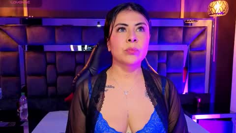 Ani  online show from November 27, 2025, 4:14 am