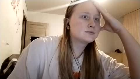 Anika online show from November 7, 2025, 2:00 am